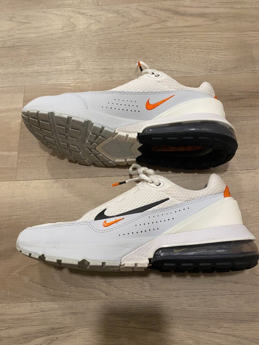 Nike Air Max Pulse DR0453-100 Summit White Safety Orange Men’s 9.5 Women’s 11 - Picture 11 of 13